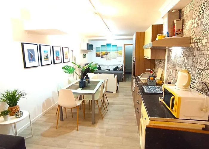Sea With Pool & Gym Near Lisbon Apartman