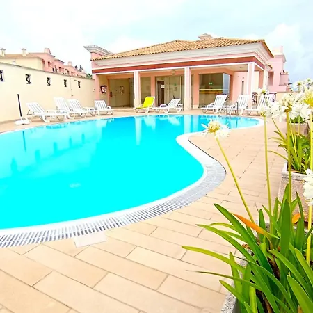 Apartment Sea With Pool & Gym Near Lisbon Sesimbra