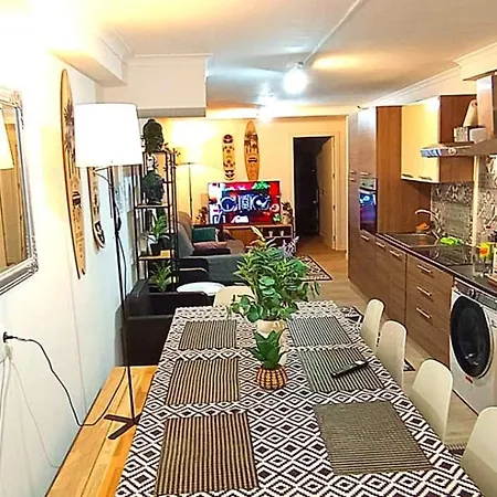 Апартаменты Sea With Pool & Gym Near Lisbon Сесимбра