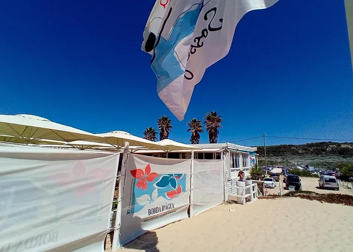 Διαμέρισμα Lisbon South Bank With Shared Pool & Gym