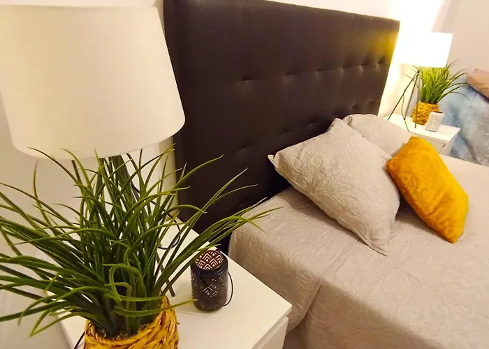 Lisbon South Bank With Shared Pool & Gym * Σεσίμπρα