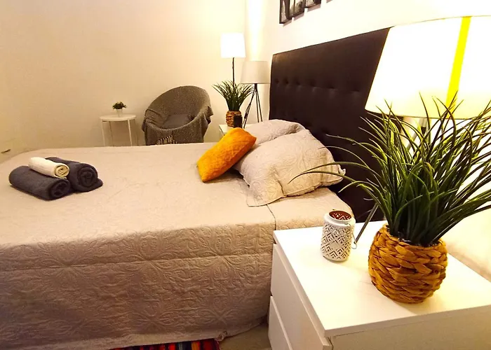 Lisbon South Bank With Shared Pool & Gym * Σεσίμπρα